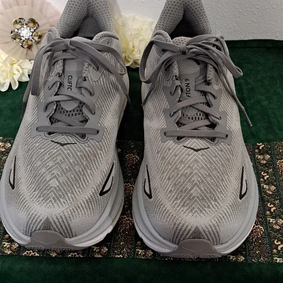 Hoka Clifton 9 Black mens HOKA sz. 12 2E - Picture 2 of 9
